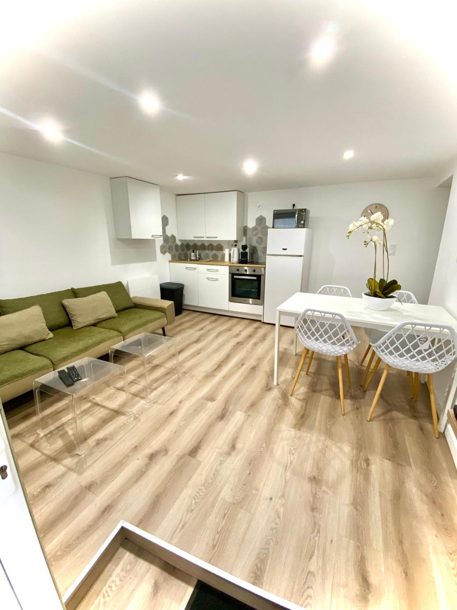 Relax & Cosy Saint Just Saint Rambert Apartment Ngoại thất bức ảnh